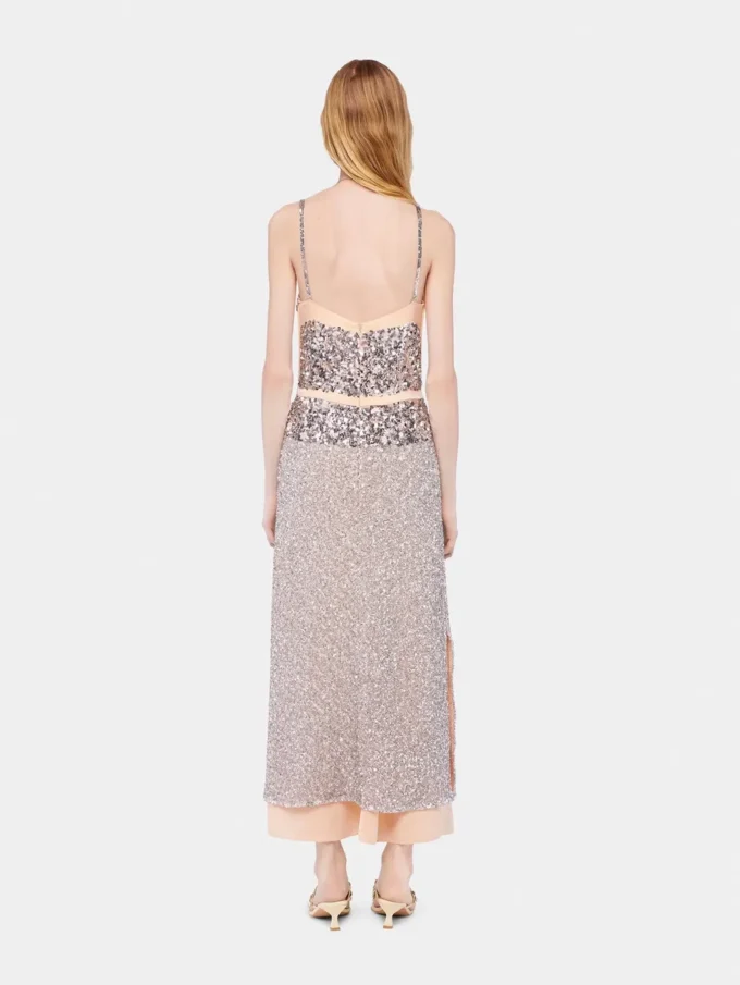 Abito in chiffon con paillettes argentate