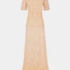 Abito lungo in pizzo color rafia