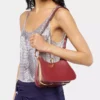 Borsa in pelle con piccolo anello