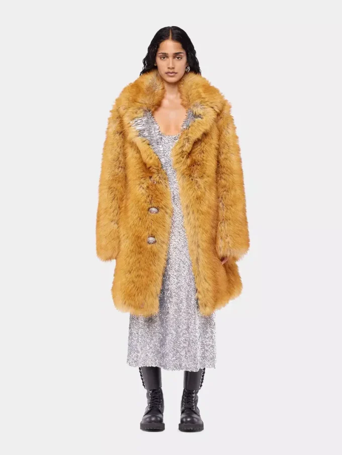 Cappotto in pelliccia sintetica
