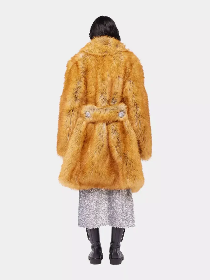 Cappotto in pelliccia sintetica