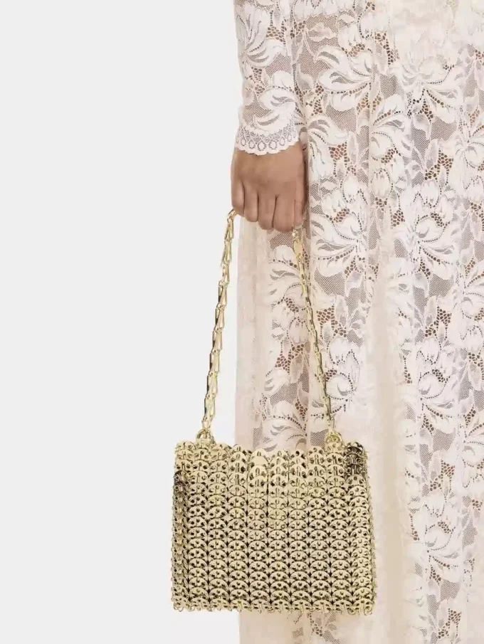 Iconica borsa color oro chiaro del 1969