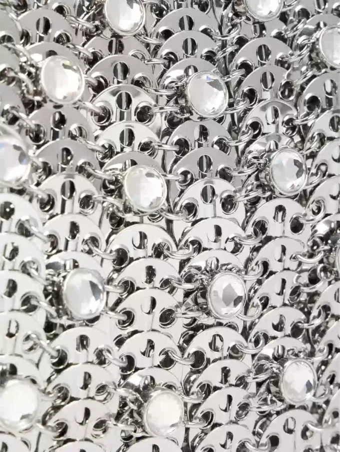 Iconica borsa del 1969 impreziosita da strass