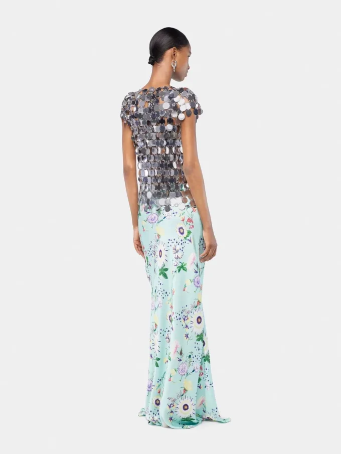 L’iconico top con dischi Sparkle argentati