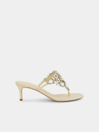 Sandali con tacco basso e strass