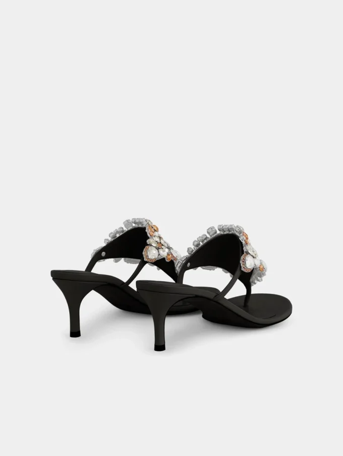 Sandali con tacco basso e strass