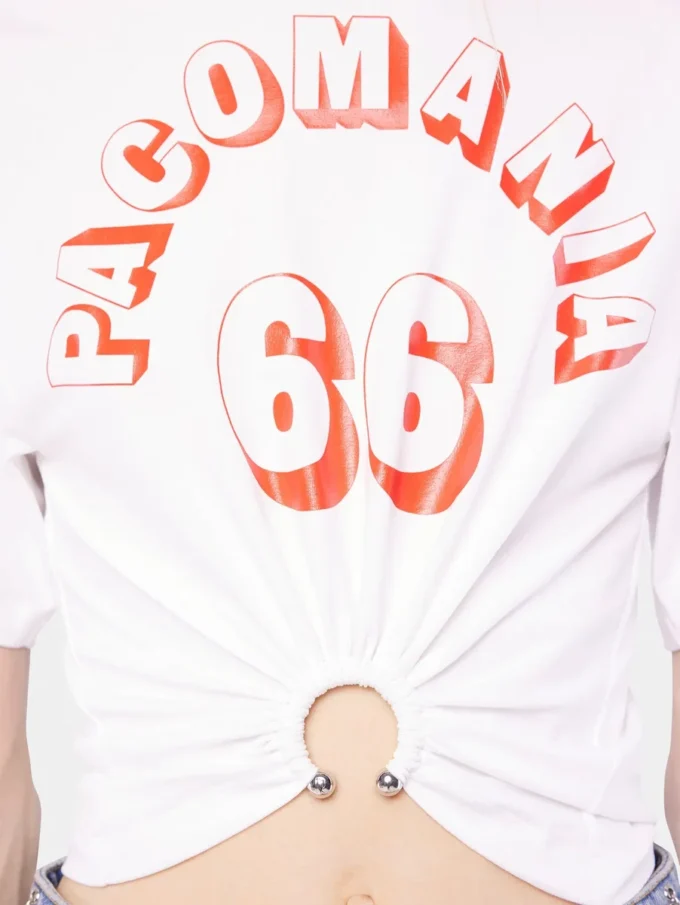 T-shirt in cotone stampato con piercing