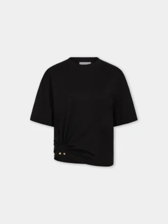 T-shirt oversize con piercing