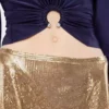 Top corto con dettaglio piercing