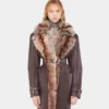 Trench con bordi in pelliccia sintetica