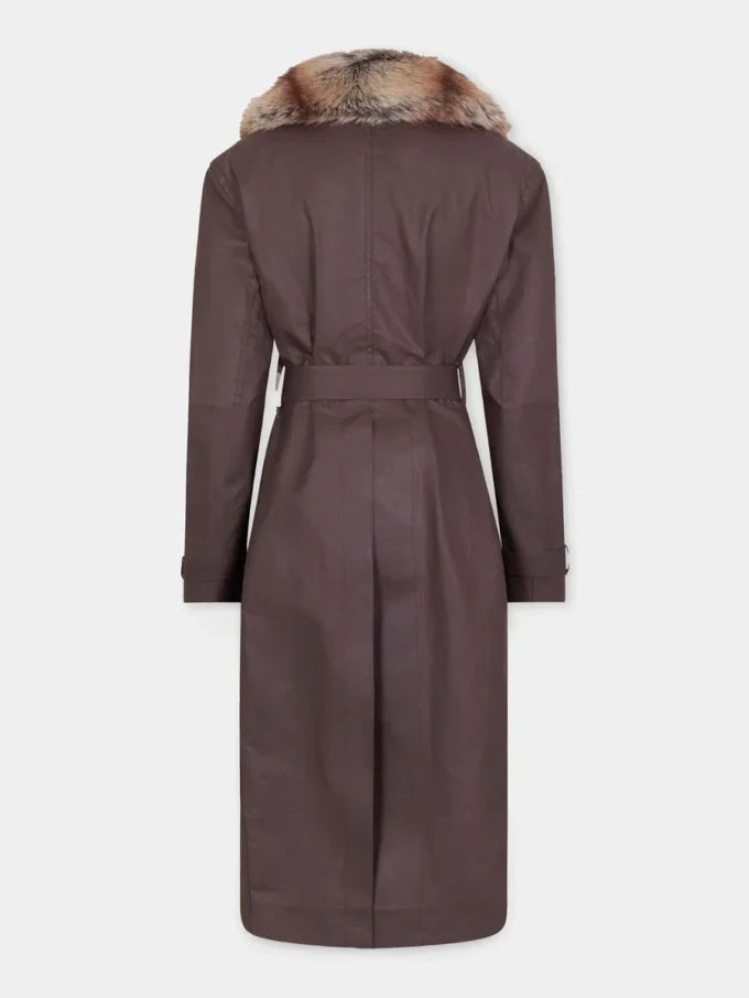 Trench con bordi in pelliccia sintetica